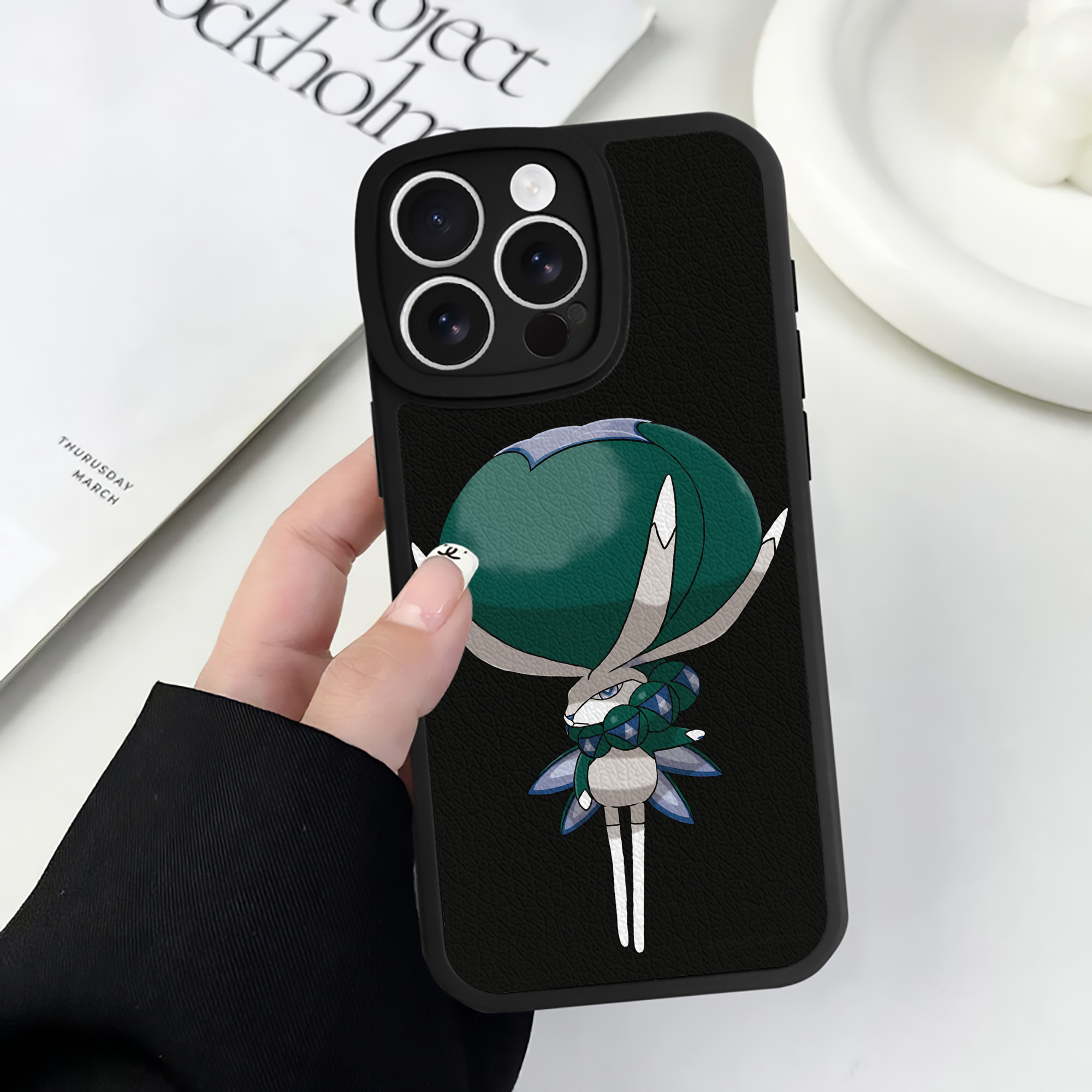 （画像用） ポケットモンスター Pokémon 【iPhone 16シリーズ対応】シリコンスマホケース（レザー調） 材質：シリコン